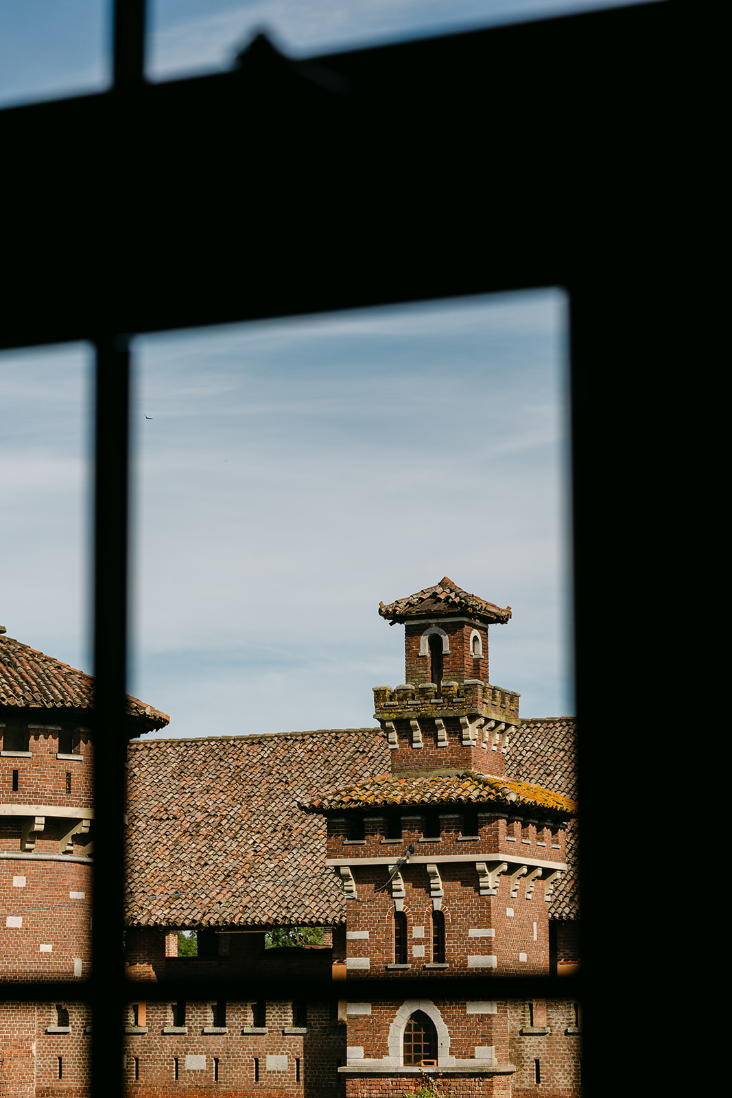 Torre della corte vista dalla finestra della sala da pranzo di Mahthildis
